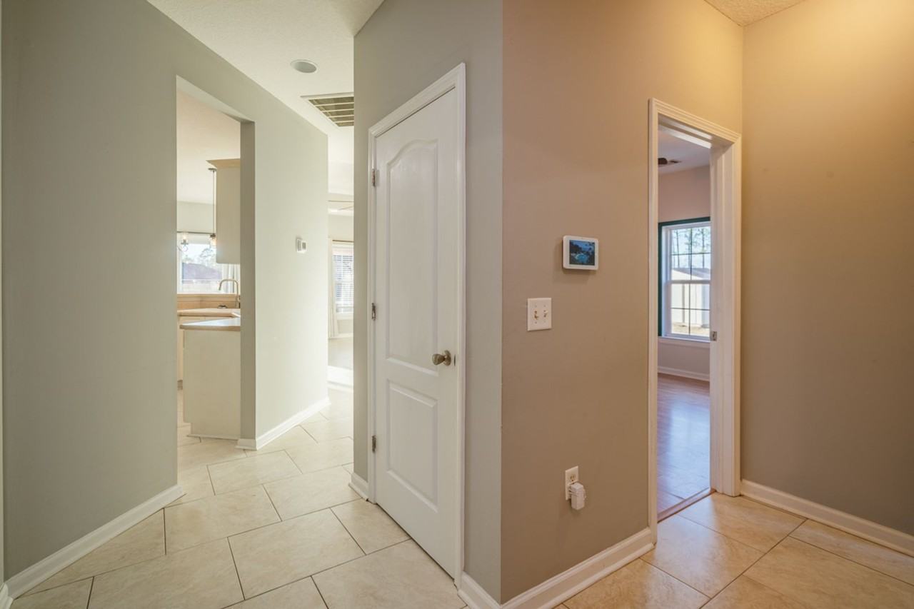 659 Deloach Rd Ne - Photo 6 of 34