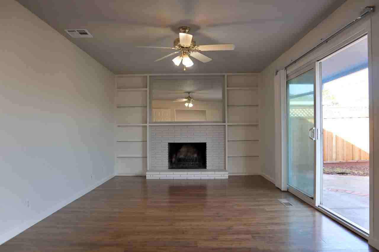 5138 Eggers Dr - Photo 5 of 20