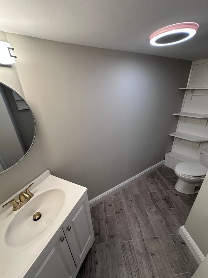 76 Northwood Dr - Photo 5 of 8