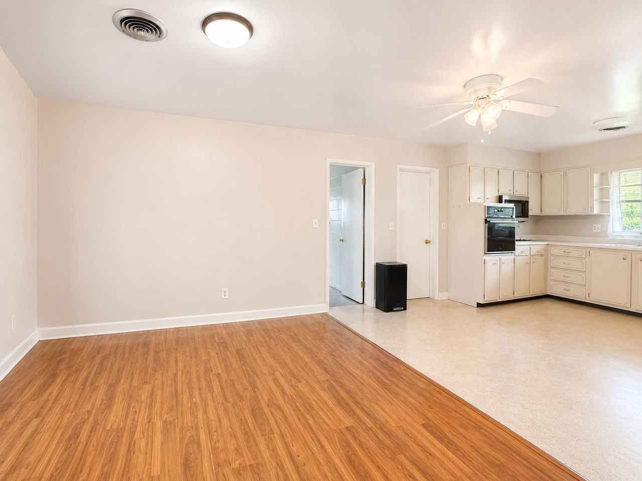 1675 De Leon St - Photo 6 of 17