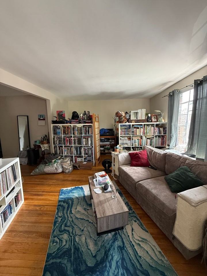 97 Strathmore Rd - Photo 2 of 10