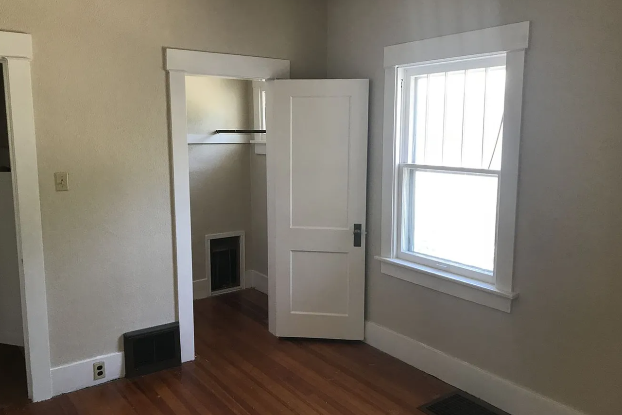 1412 12th Ave - Photo 6 of 10