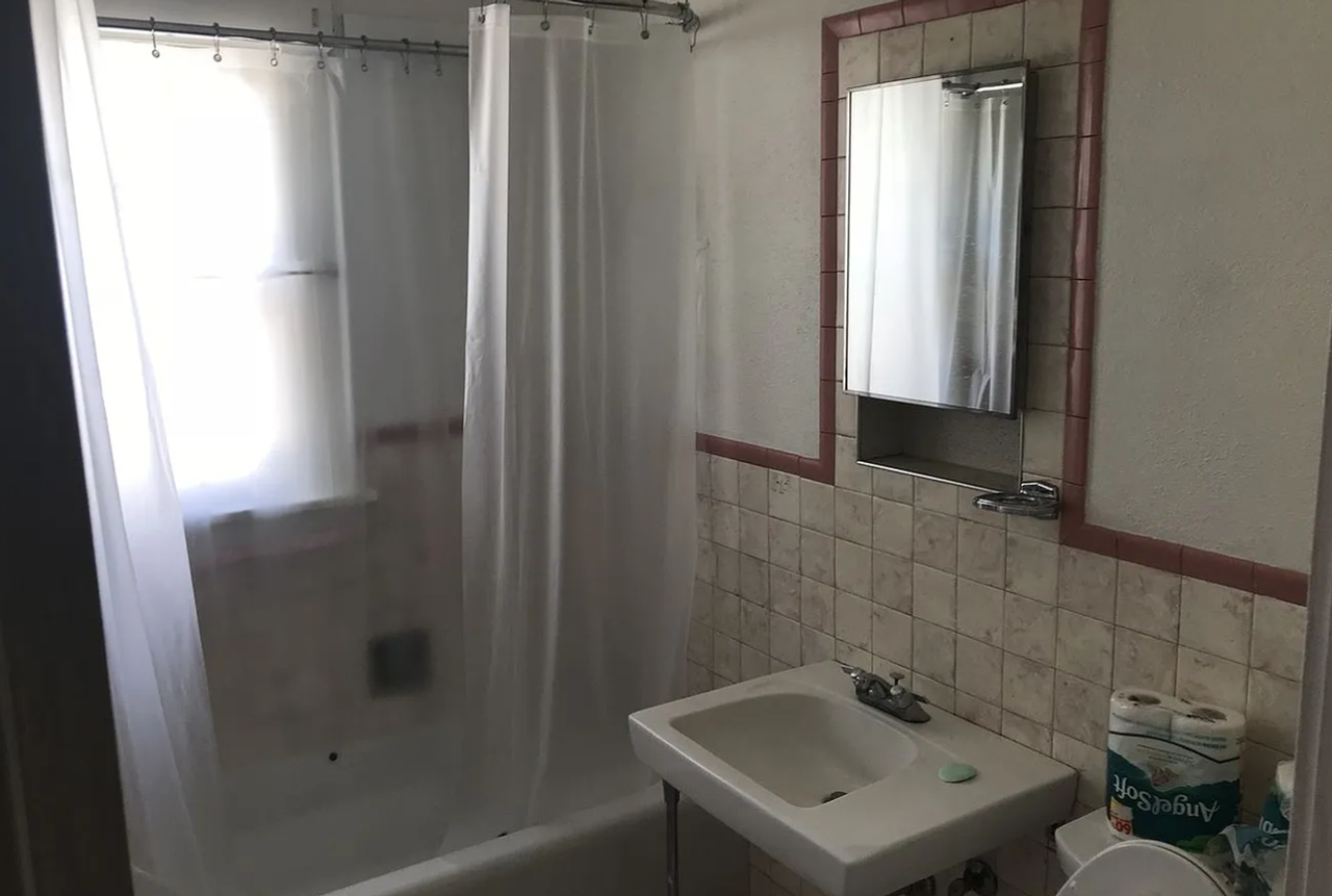 1412 12th Ave - Photo 7 of 10