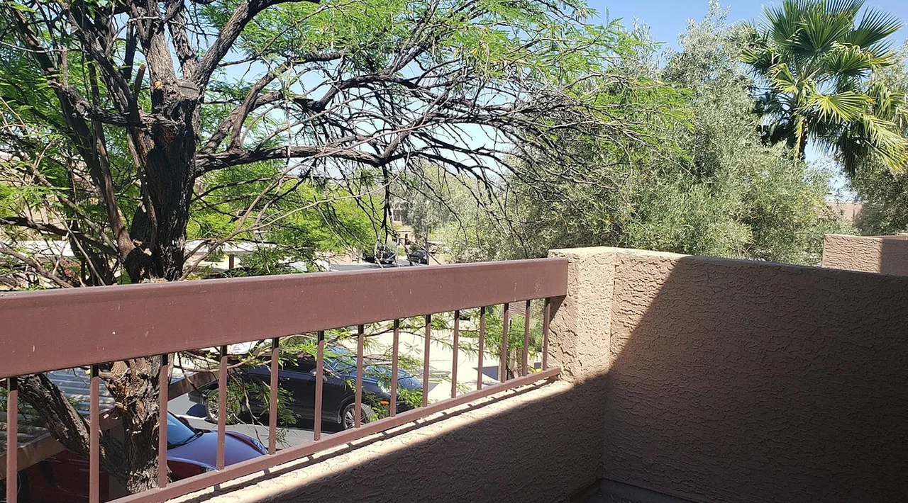 16657 E Gunsight Dr - Photo 2 of 7