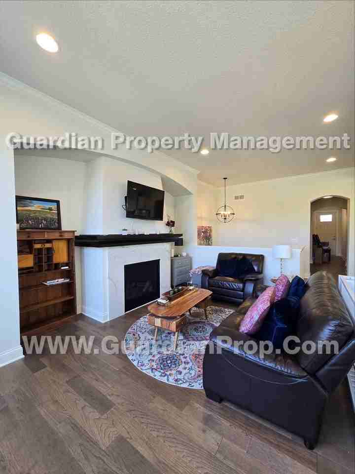 6454 Timber Arch Dr - Photo 2 of 20