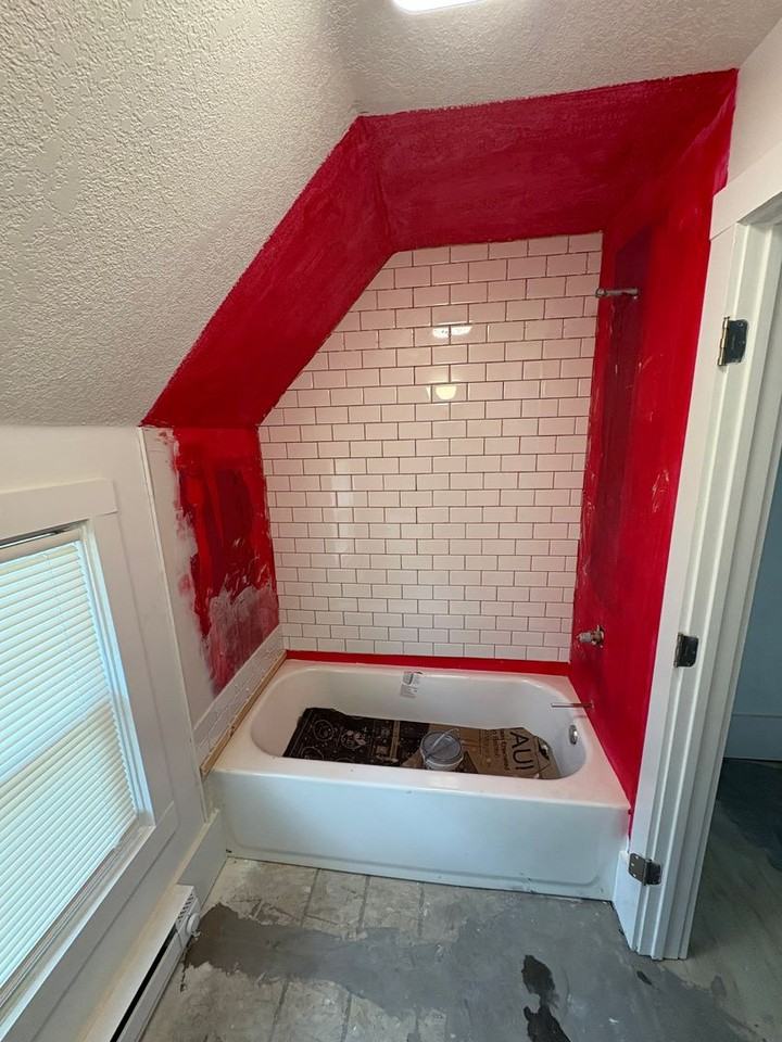 914 18 1/2 Ave Ne - Photo 3 of 11