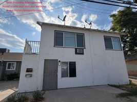 featured image of 425 Center St
