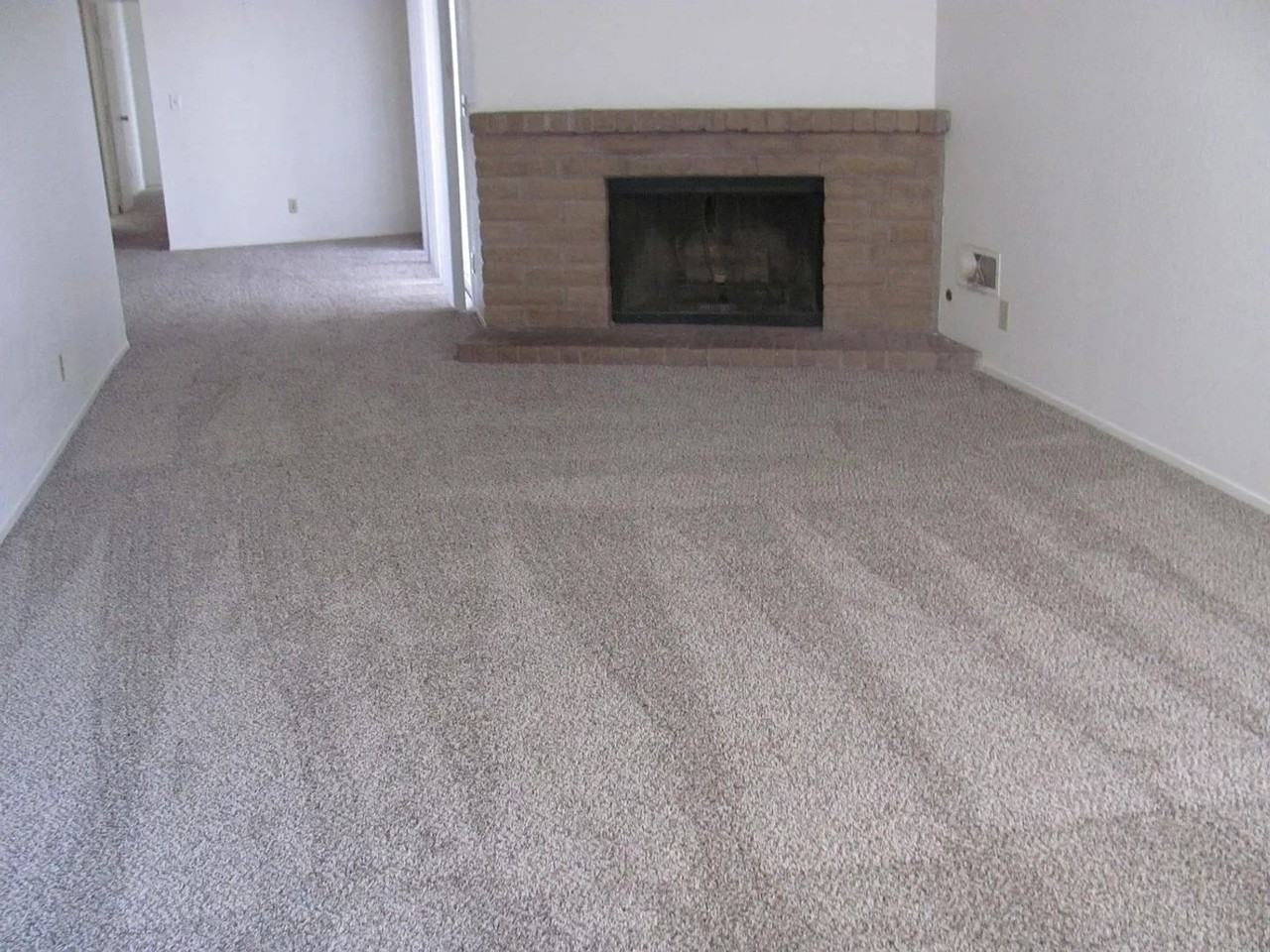 907 Princeton Pl - Photo 7 of 13