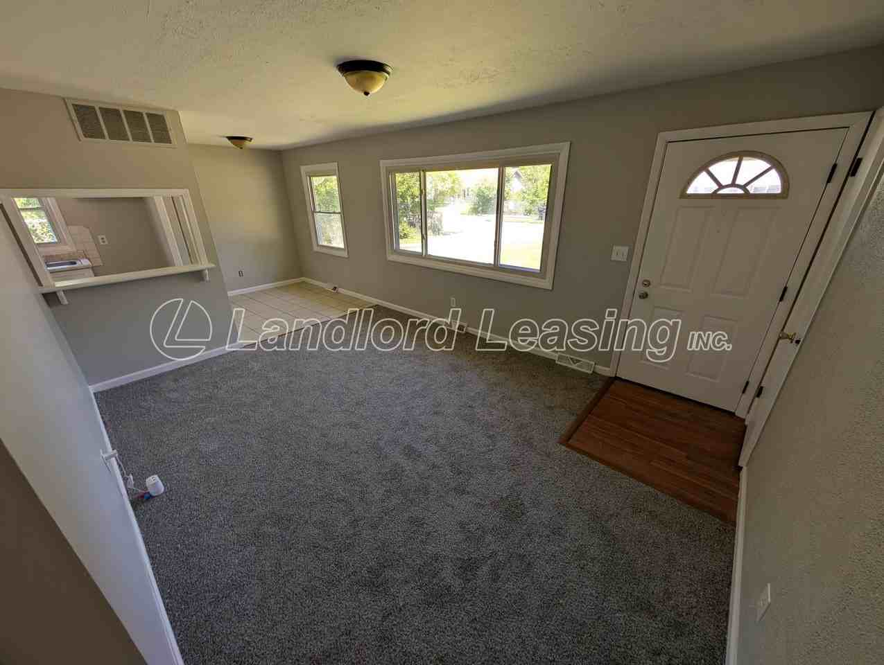 4252 Belle Ave - Photo 2 of 14