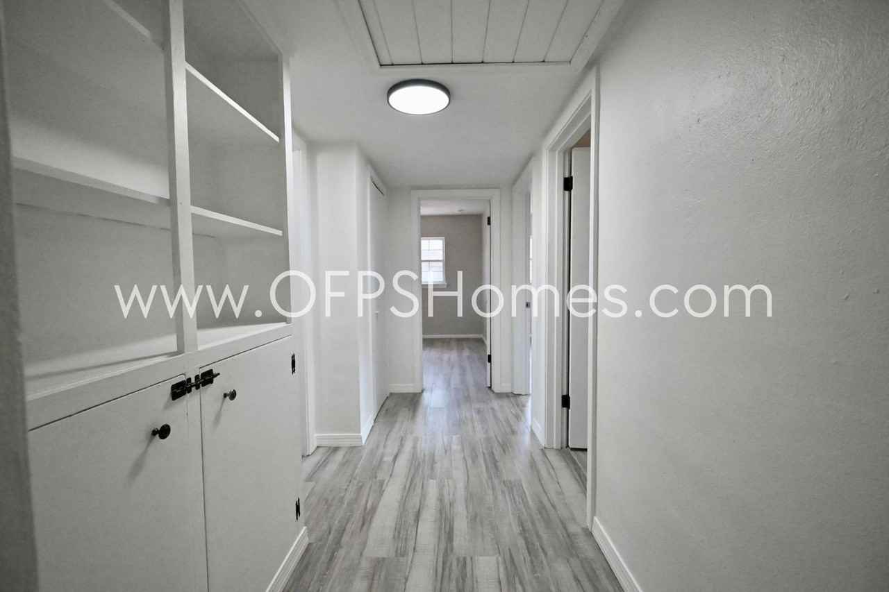 131 Adkinson Dr - Photo 7 of 20