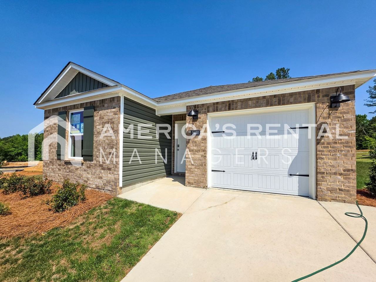 2400 2400 Sky Dr - Photo 6 of 43