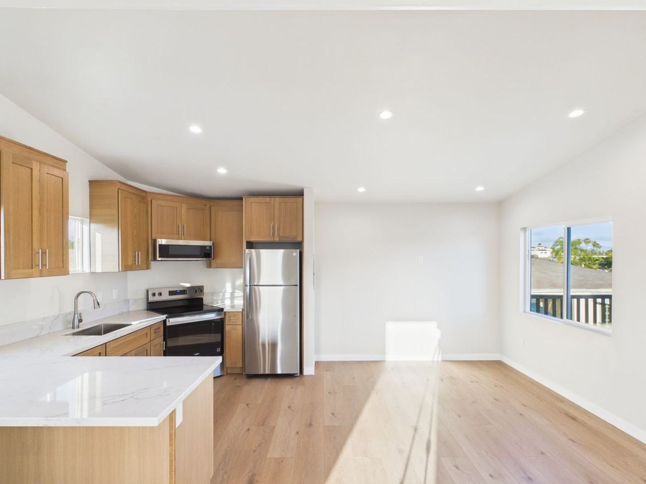 Altadena - Photo 2 of 13