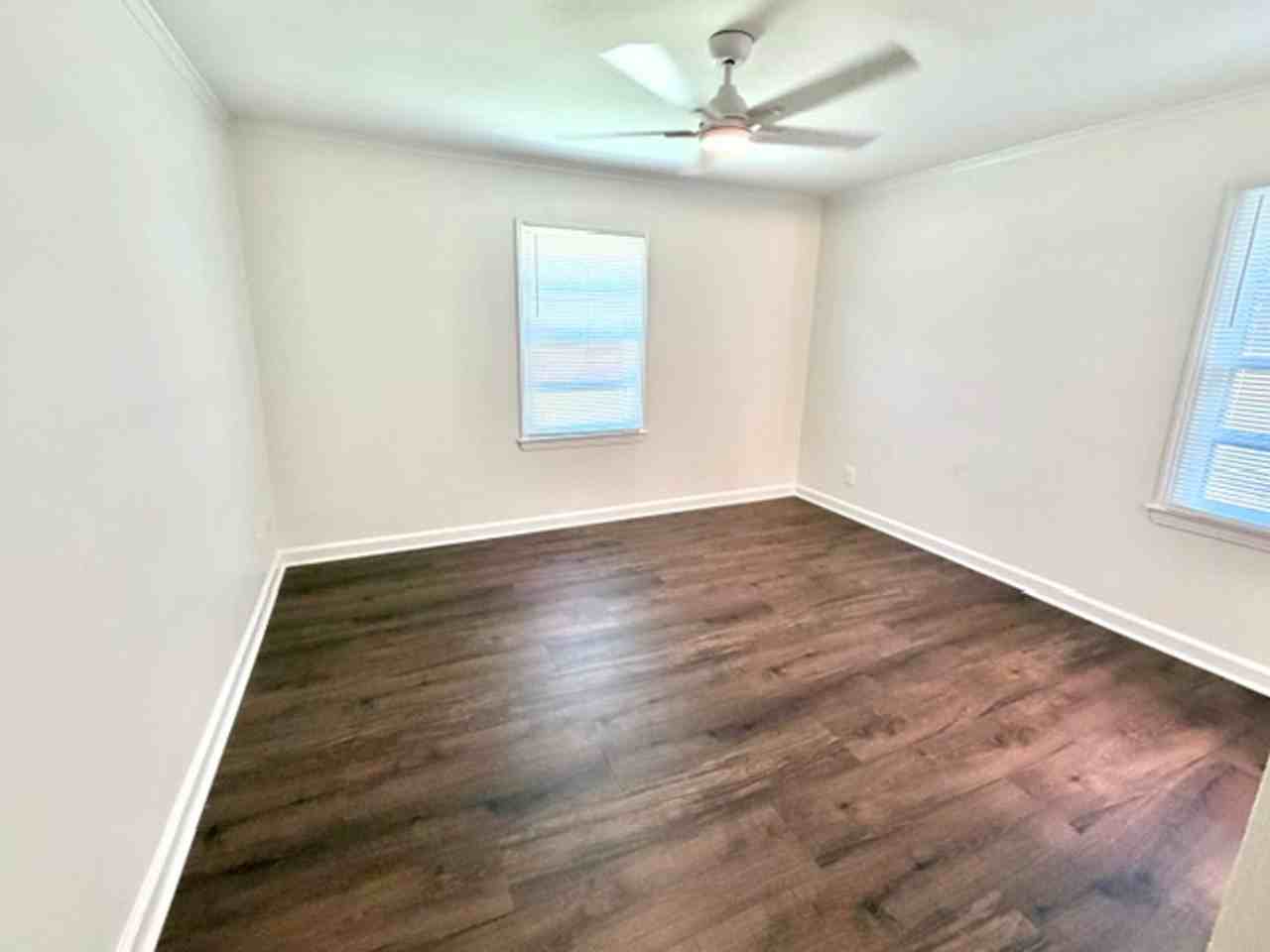4499 E Dearing Rd - Photo 7 of 11