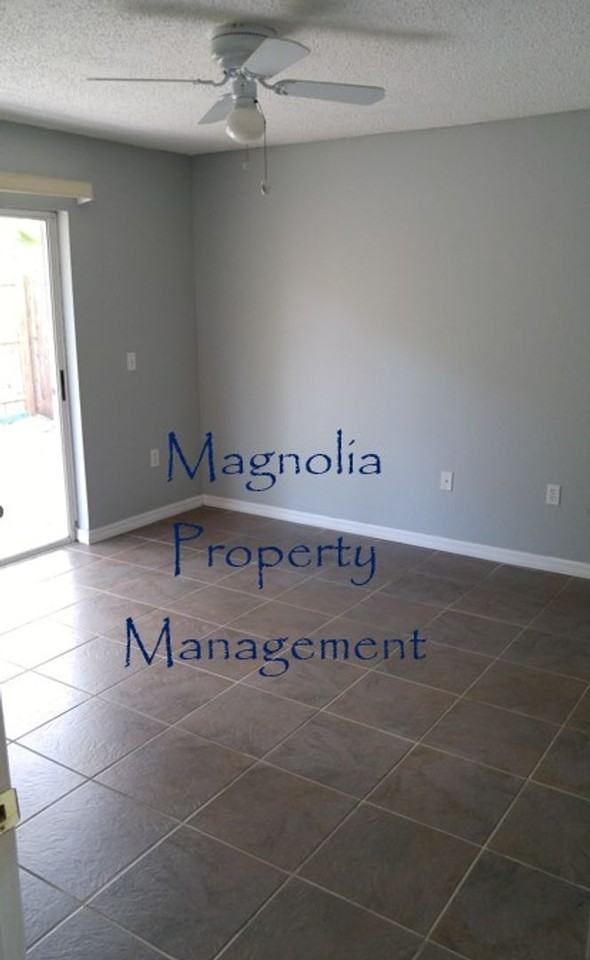 365 Placid Lake Dr - Photo 3 of 11