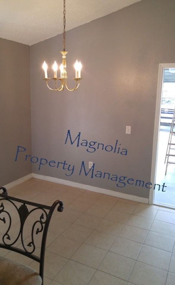 365 Placid Lake Dr - Photo 5 of 11