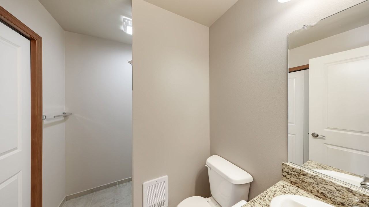 3614 Portage Ln #200 - Photo 4 of 12