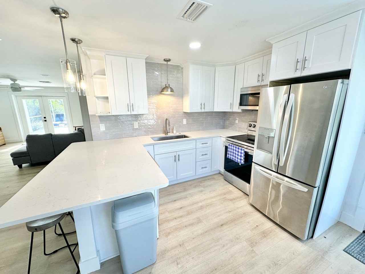 27304 Buccaneer Dr - Photo 4 of 15