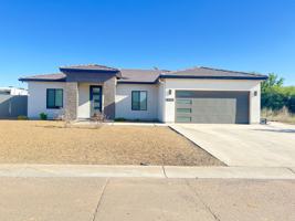 featured image of 392 N Homestead Pkwy