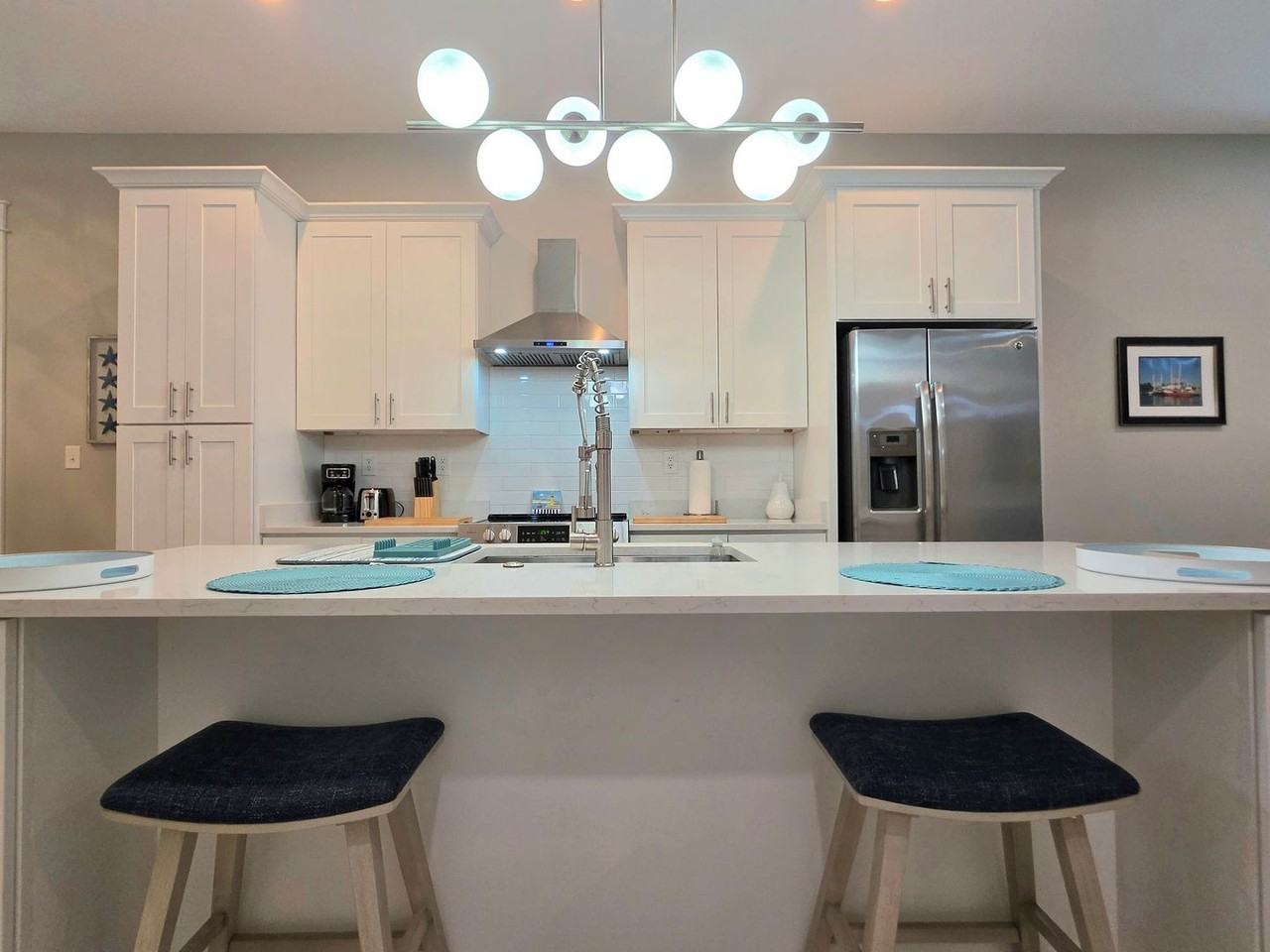 8088 Carmel Cir - Photo 7 of 38