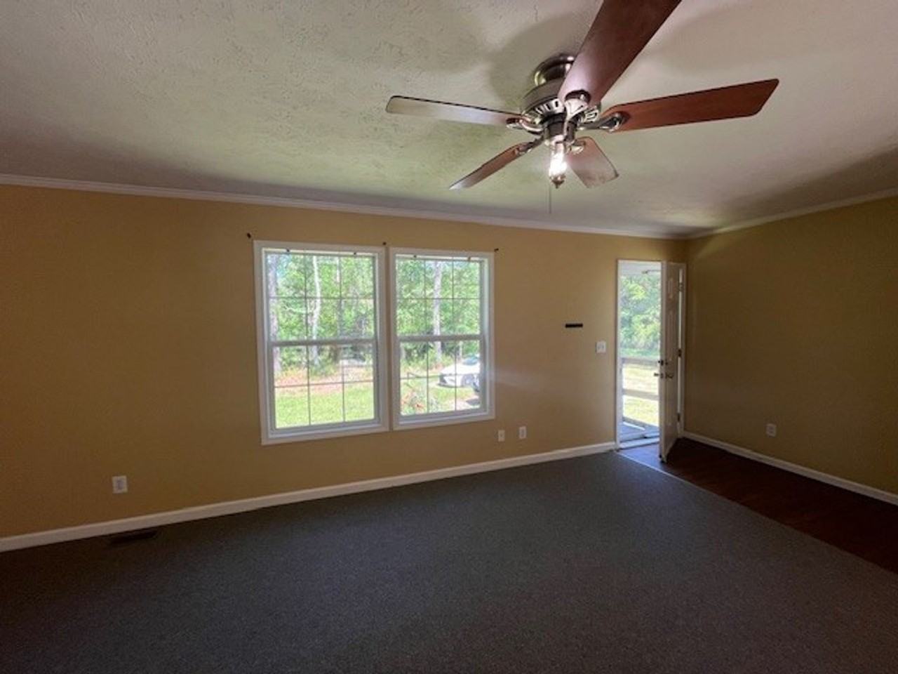 1346 Sandy Ridge Way Ne - Photo 3 of 41