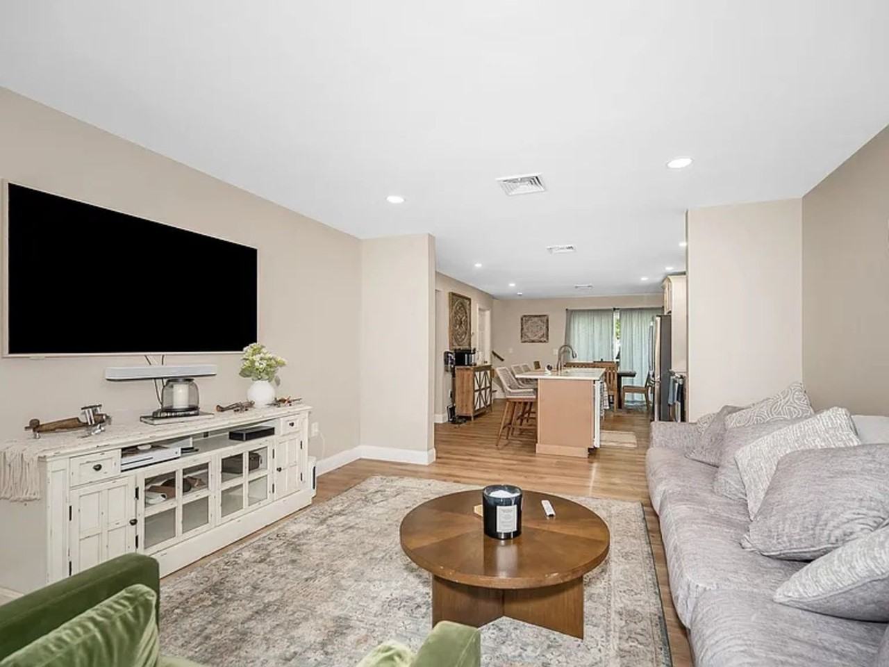 3 Mount Pleasant St - Photo 2 of 15
