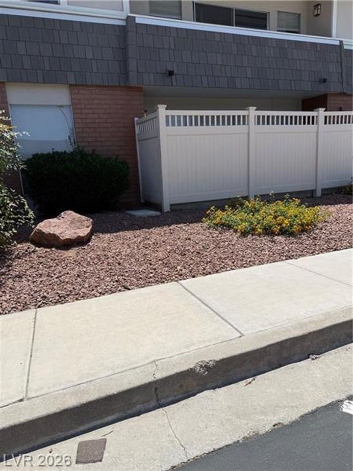 2845 Loveland Dr #3615 - Photo 2 of 17