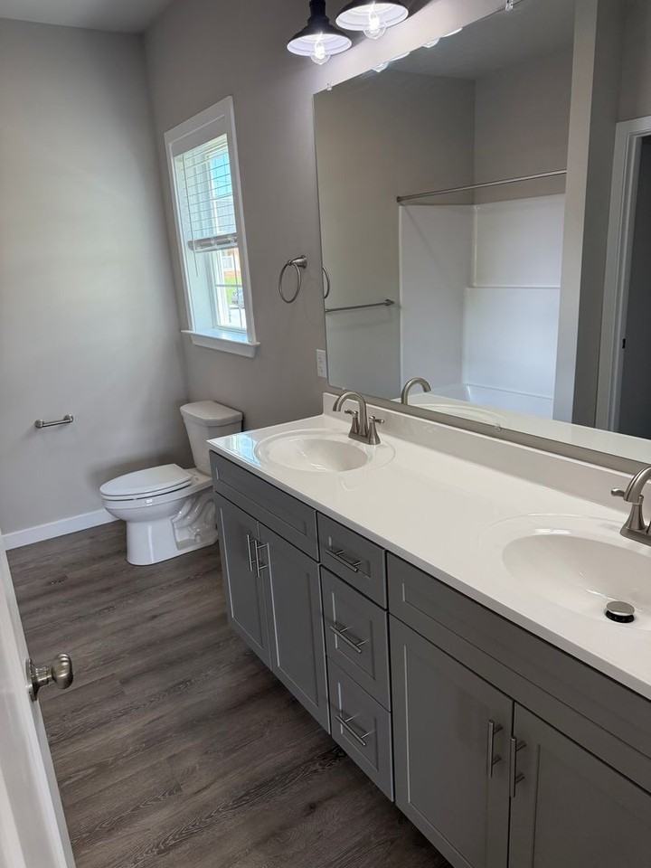 520 S Pine St - Photo 6 of 45