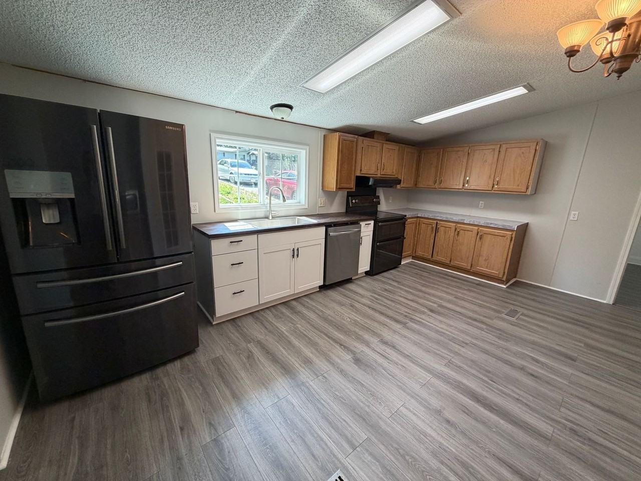 207 Big Tree Dr - Photo 6 of 16
