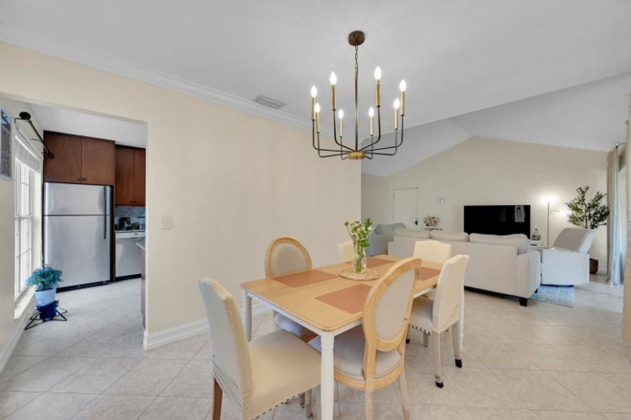 6245 Old Court Rd - Photo 4 of 17