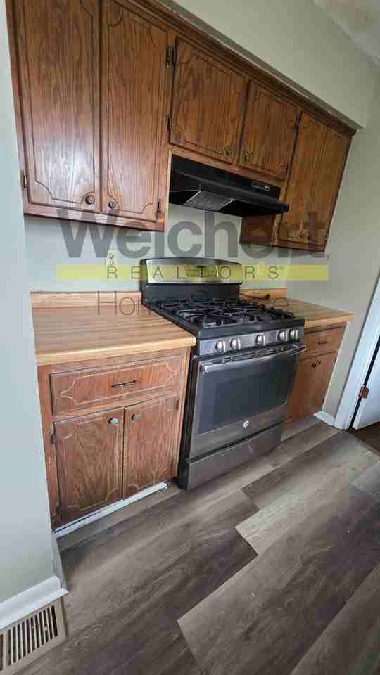 5929 Southwest Dr - Photo 5 of 13