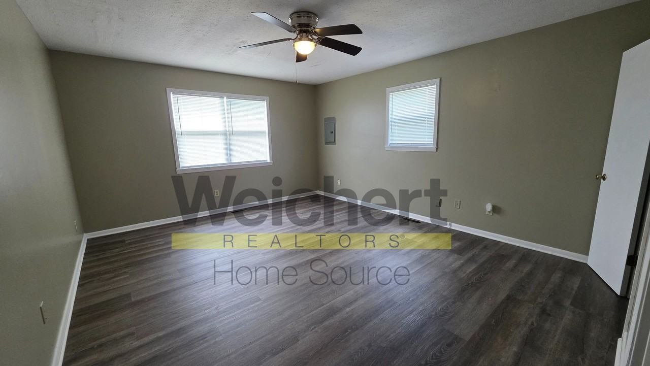 5929 Southwest Dr - Photo 7 of 13