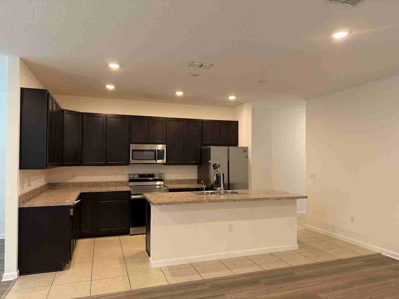 211 Boydfield Ln - Photo 5 of 21