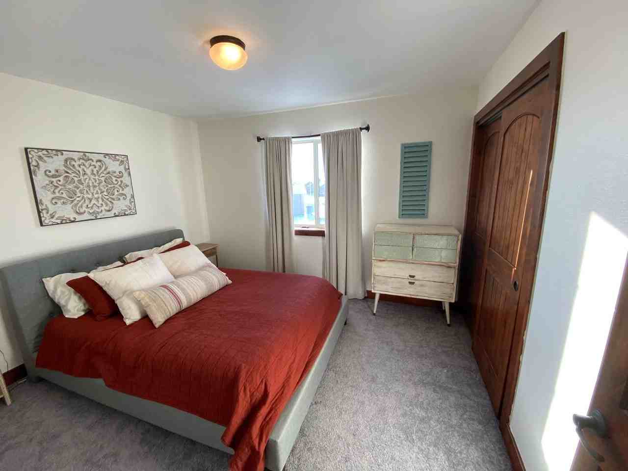 1363 Donegal St - Photo 7 of 13
