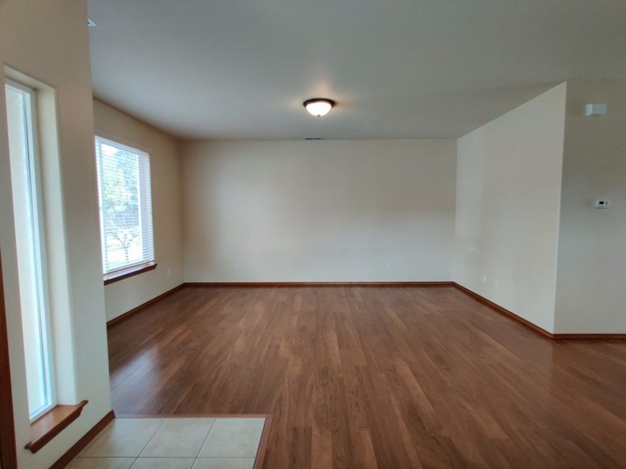 515B Ferry St Sw - Photo 2 of 22