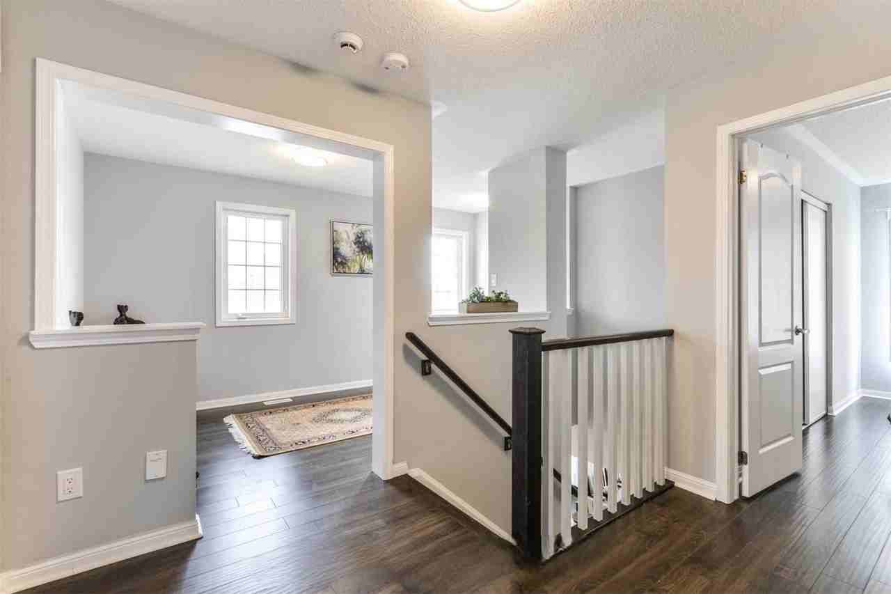 1039 Diefenbaker Street - Photo 7 of 21