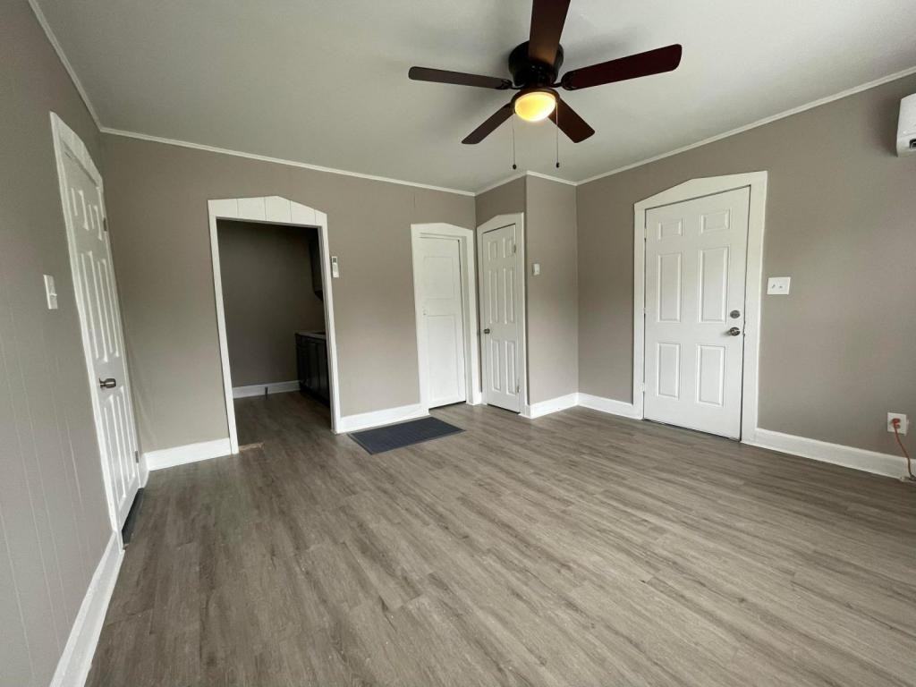 1413 Spruce St Apt 3 - Photo 6 of 6