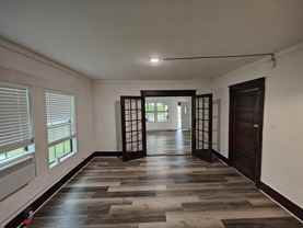 211 E Standifer St - Photo 1 of 1