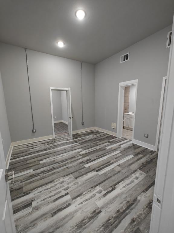 7026 Ash St - Photo 6 of 8