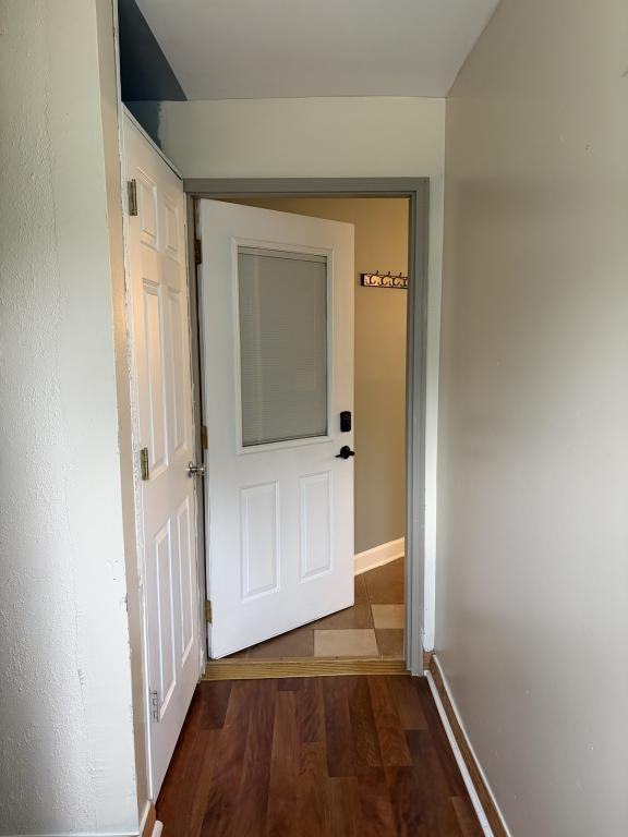 729 Meeker Ave - Photo 6 of 23