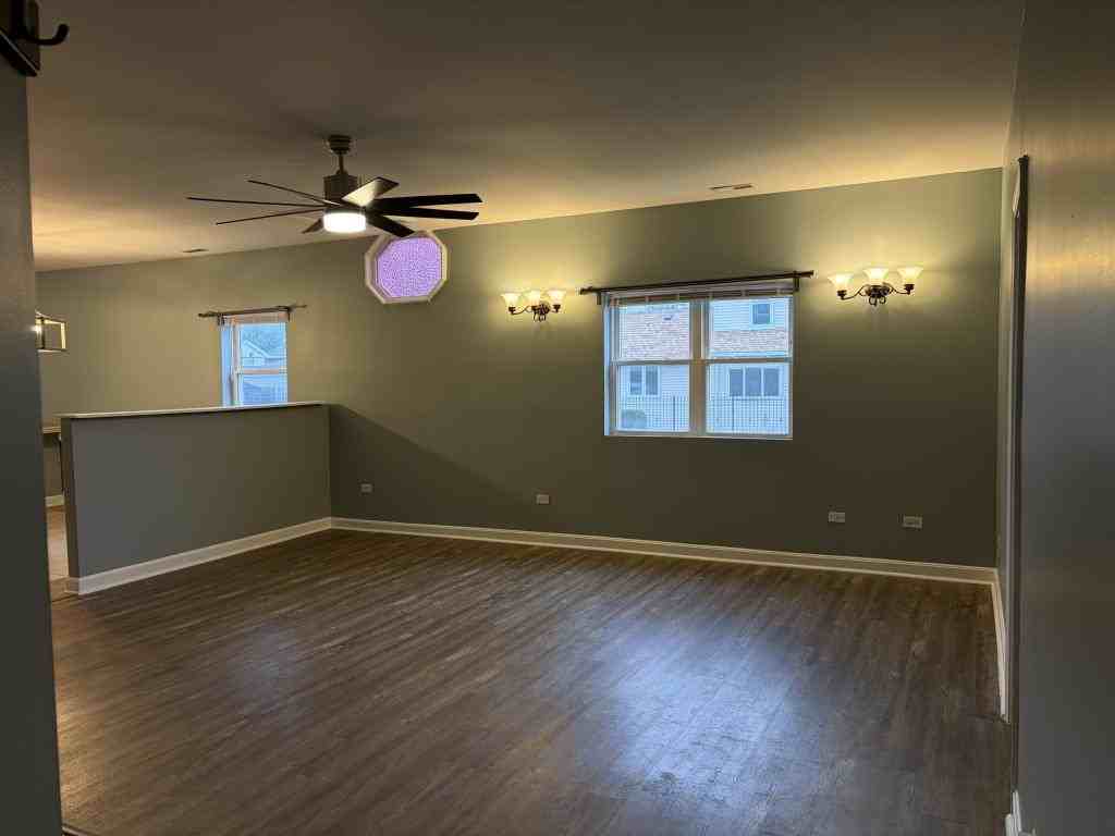729 Meeker Ave - Photo 7 of 23