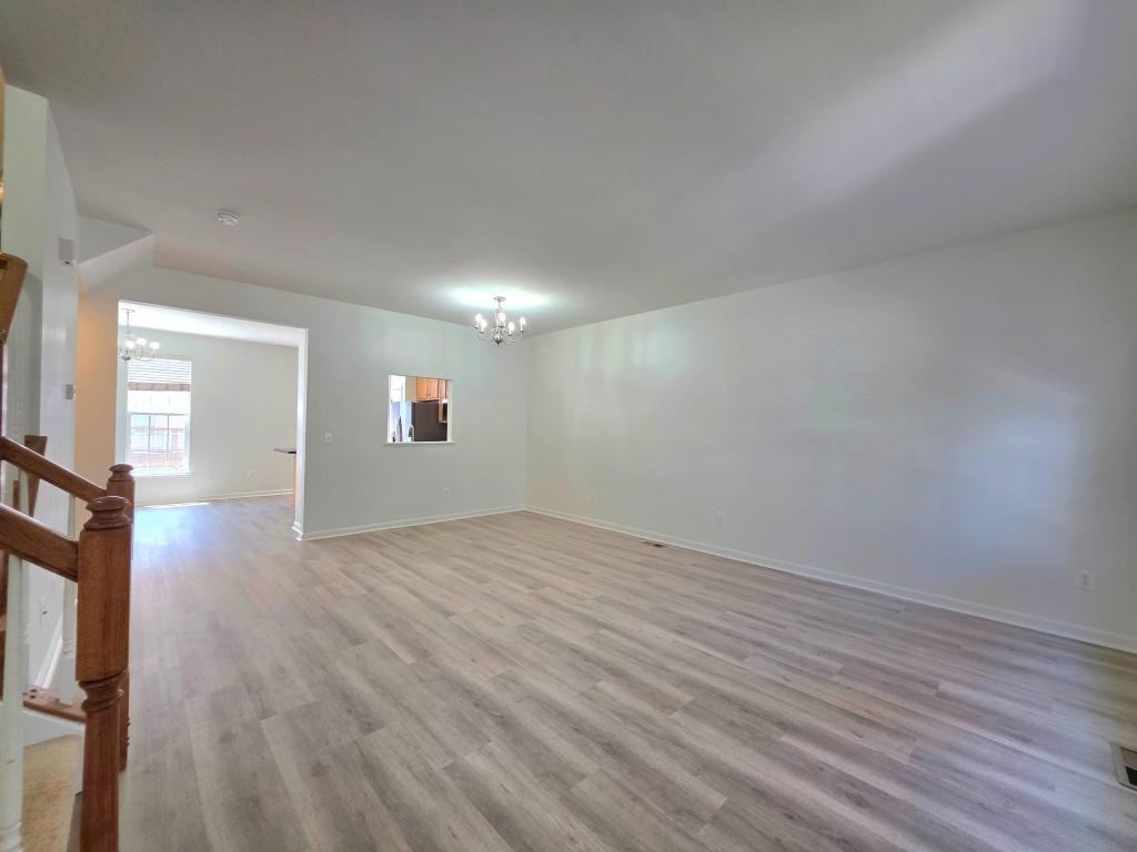 15328 Elizabeth Burbage Loop - Photo 3 of 33