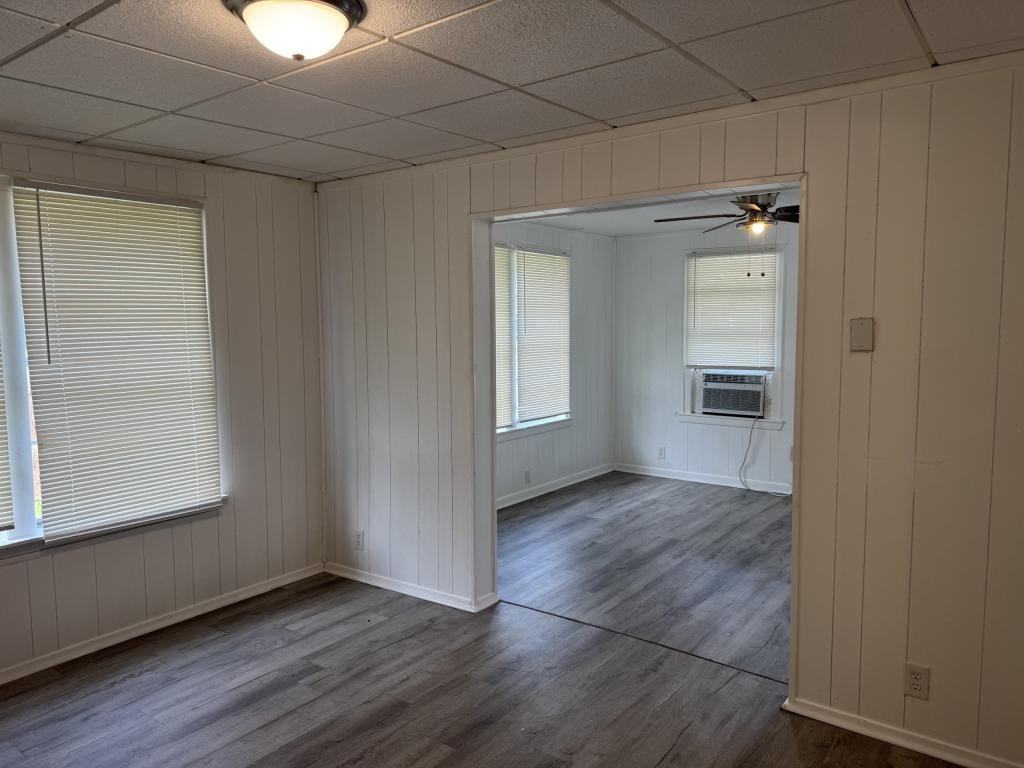 502 Rose St - Photo 5 of 14