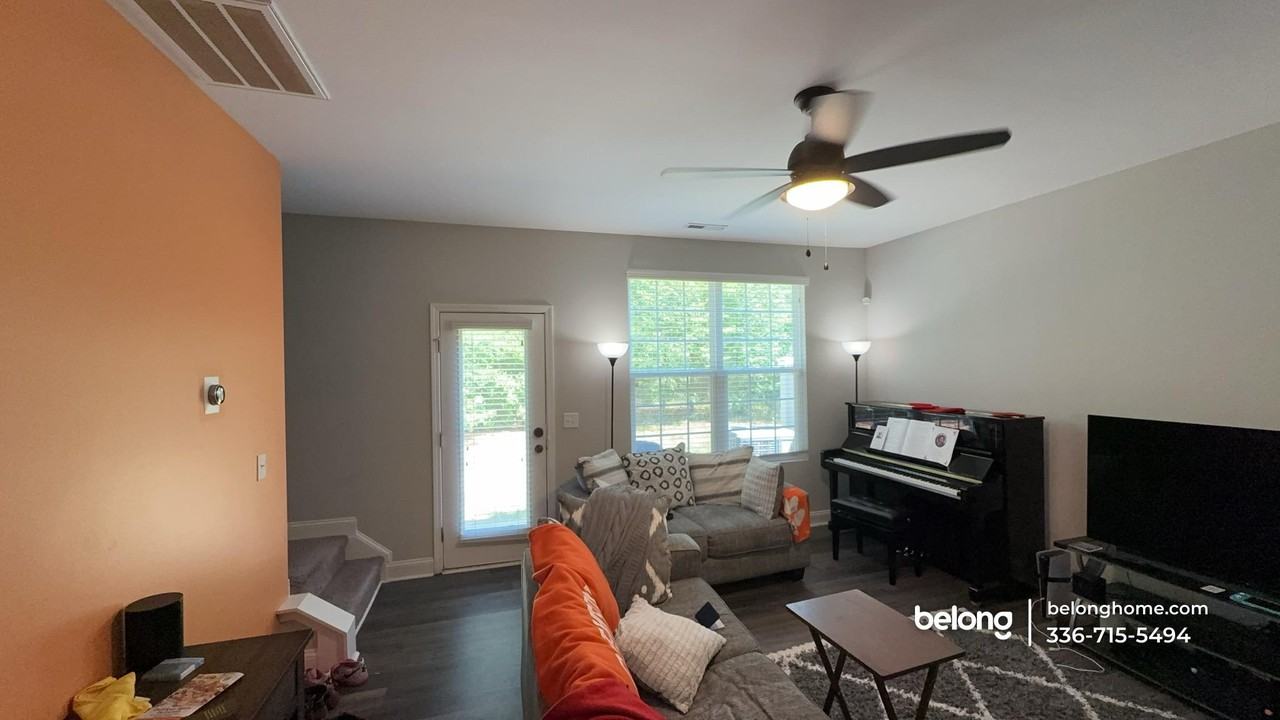 3990 Volkswalk Pl - Photo 7 of 17