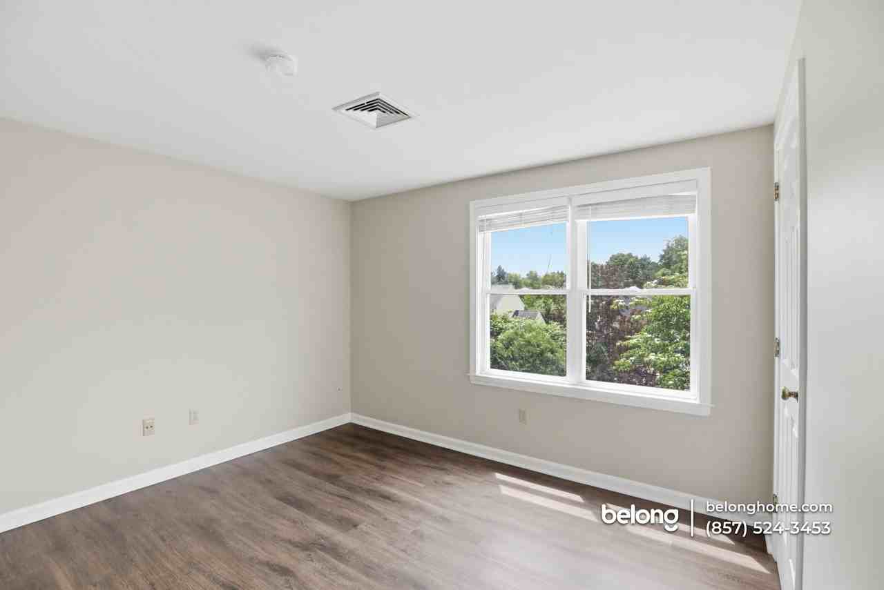 28 Blueberry Ln - Photo 5 of 16