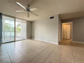 11165 Sw 6th St - Photo 4 of 11