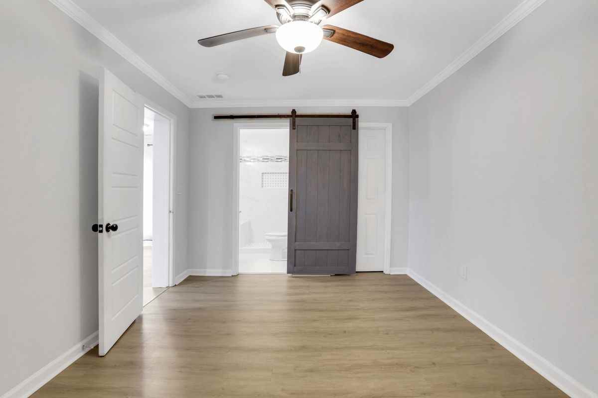 3436 Pinehill Dr - Photo 6 of 35
