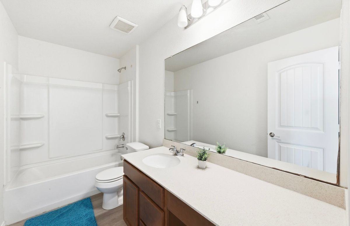 112 W Point Way - Photo 7 of 8