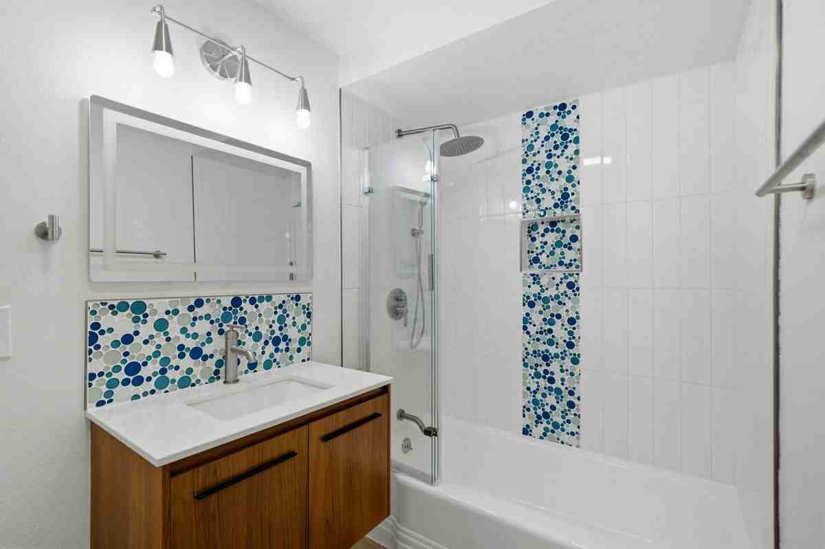 5681 Mangrum Dr - Photo 6 of 21