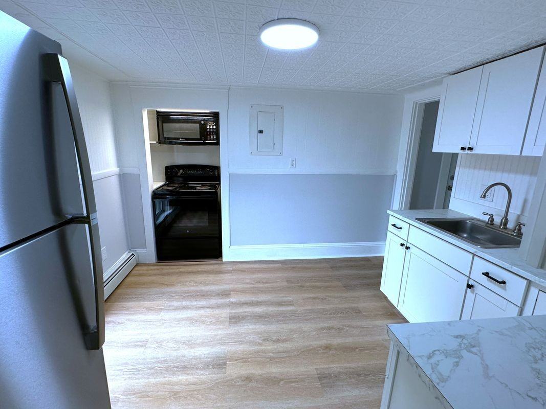10 Shelby Ln - Photo 2 of 22