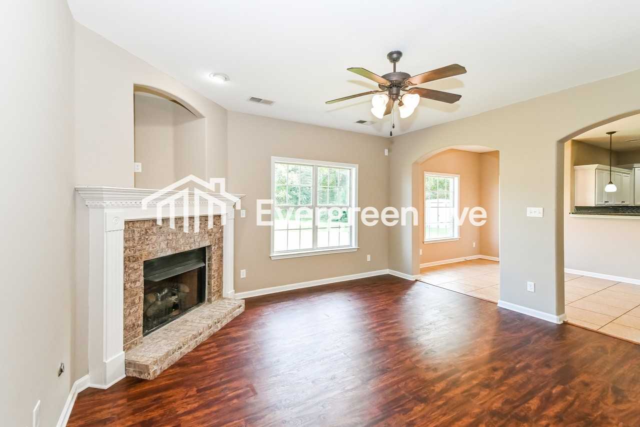 8734 Lezlarken Ln - Photo 3 of 15